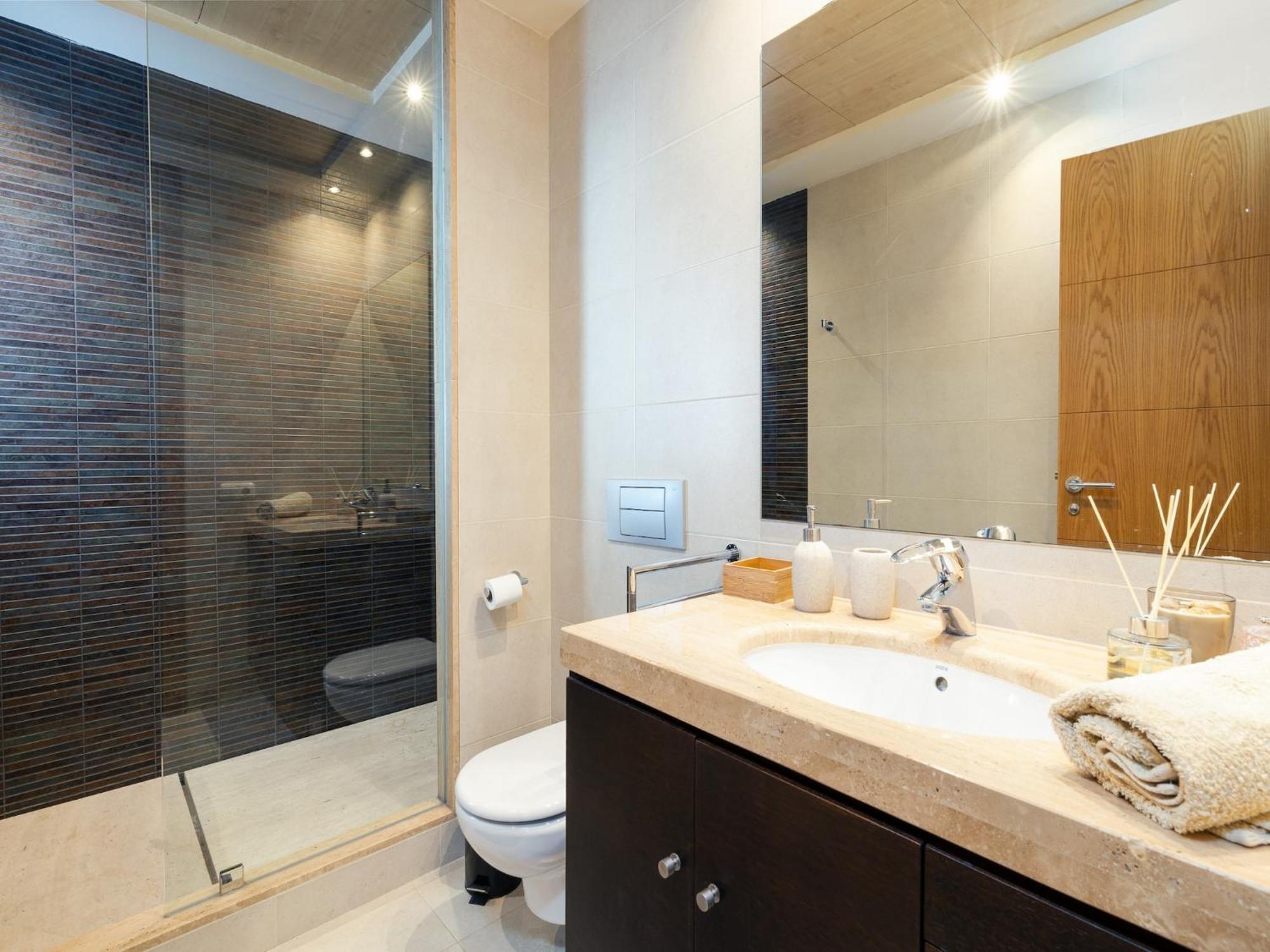 Lavish With Private Pool Marbella